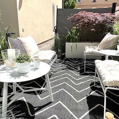 Como Design-Apartment Close To Isar River Area - Centrally Located Мюнхен Екстериор снимка